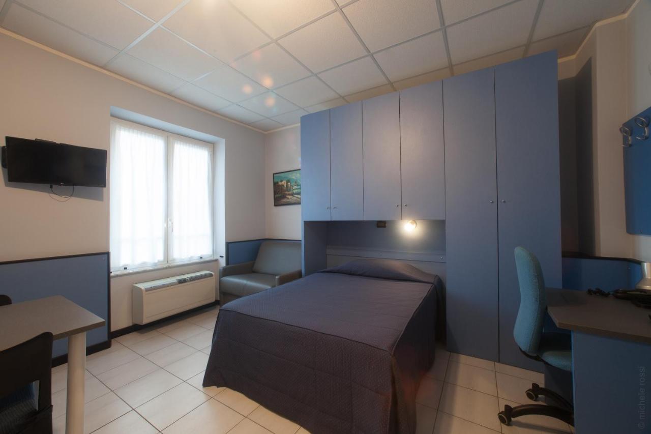 Hotel Tirreno Cenova Dış mekan fotoğraf